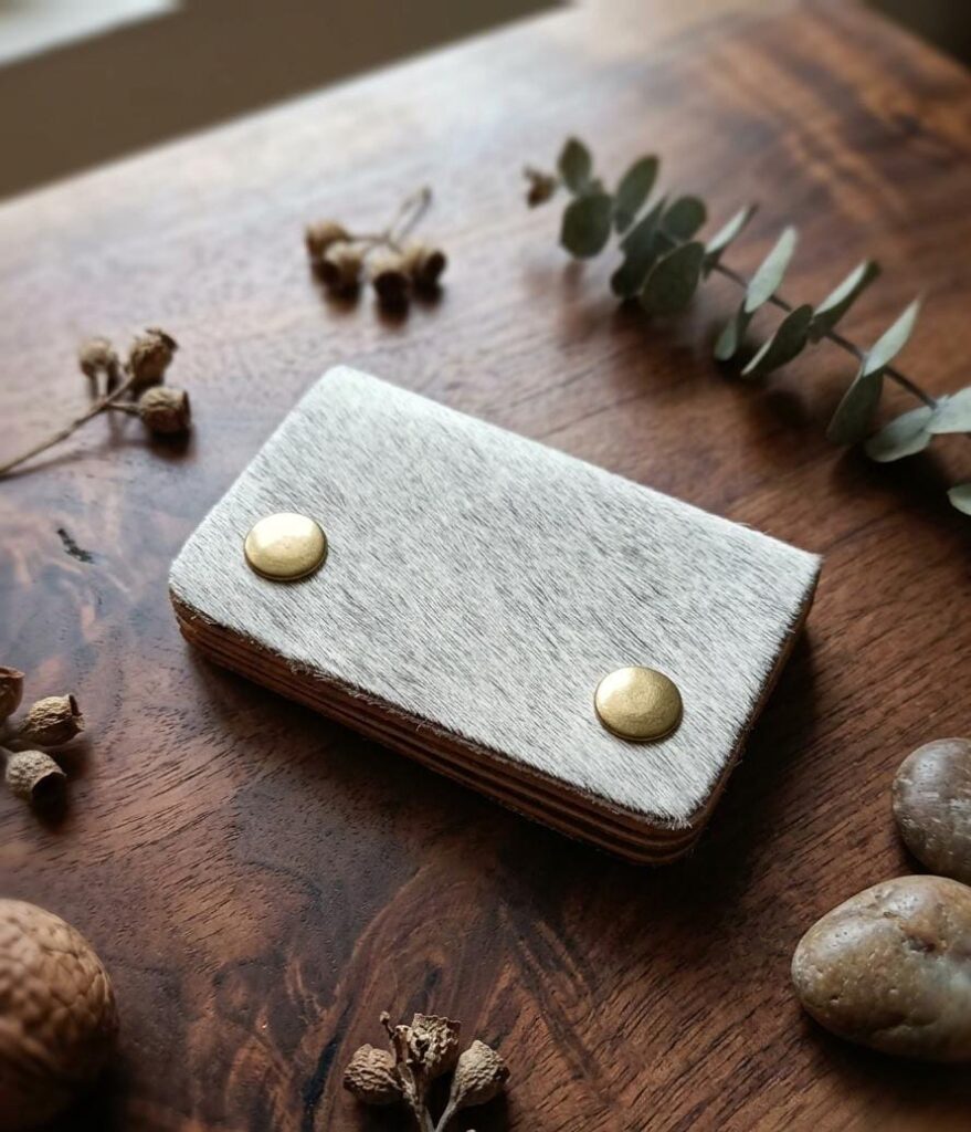 hairon card holder